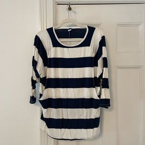 Old Navy Maternity & Nursing Striped Tunic Top Size M